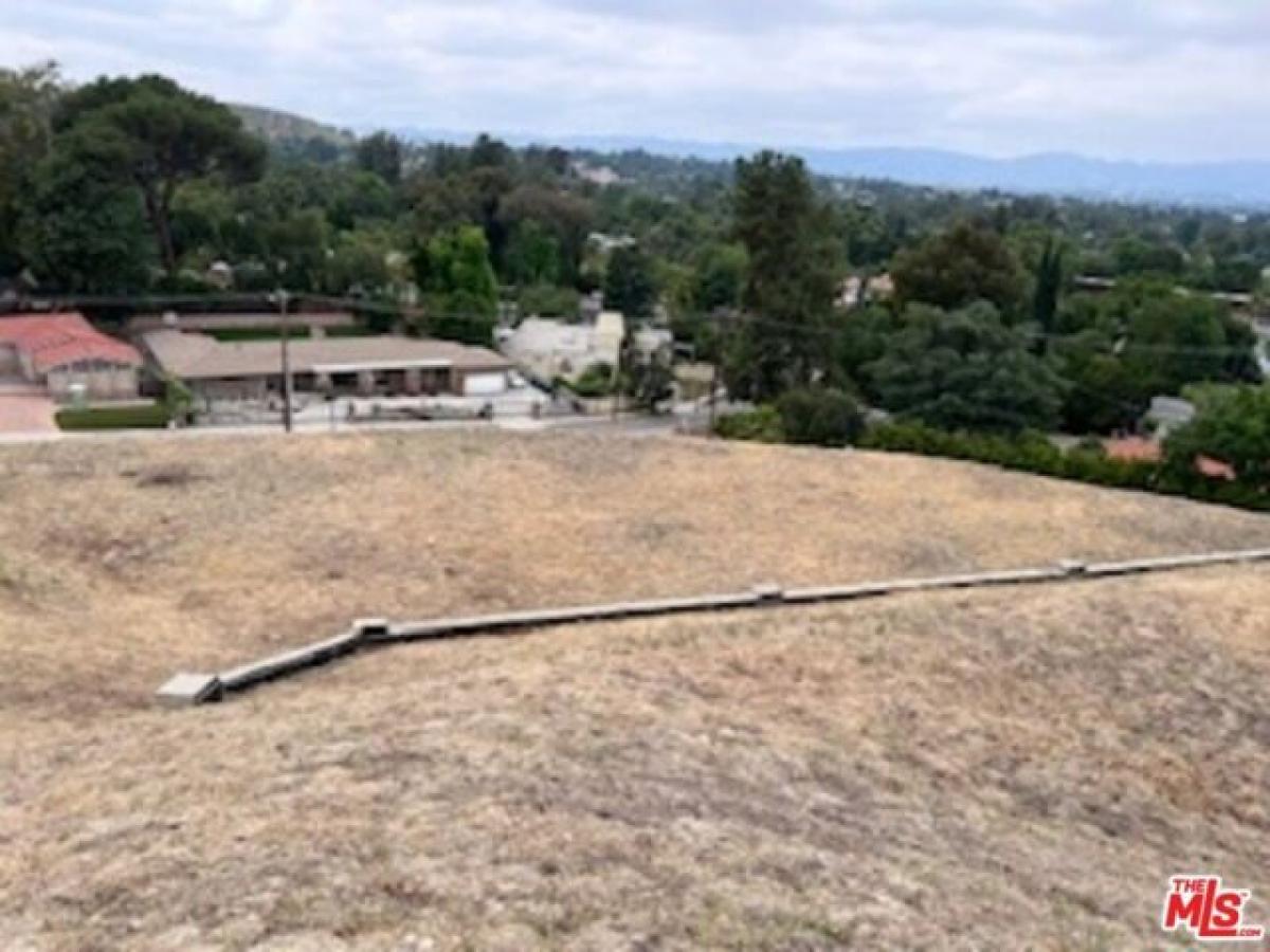 Picture of Residential Land For Sale in Tarzana, California, United States