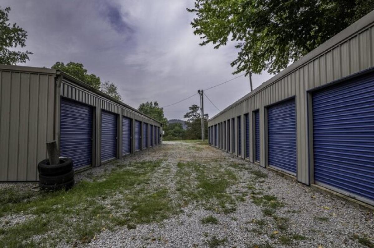 Picture of Home For Sale in Junction City, Kentucky, United States