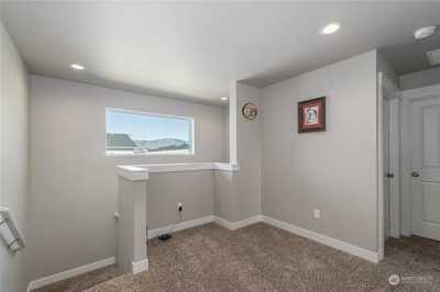 Home For Sale in East Wenatchee, Washington