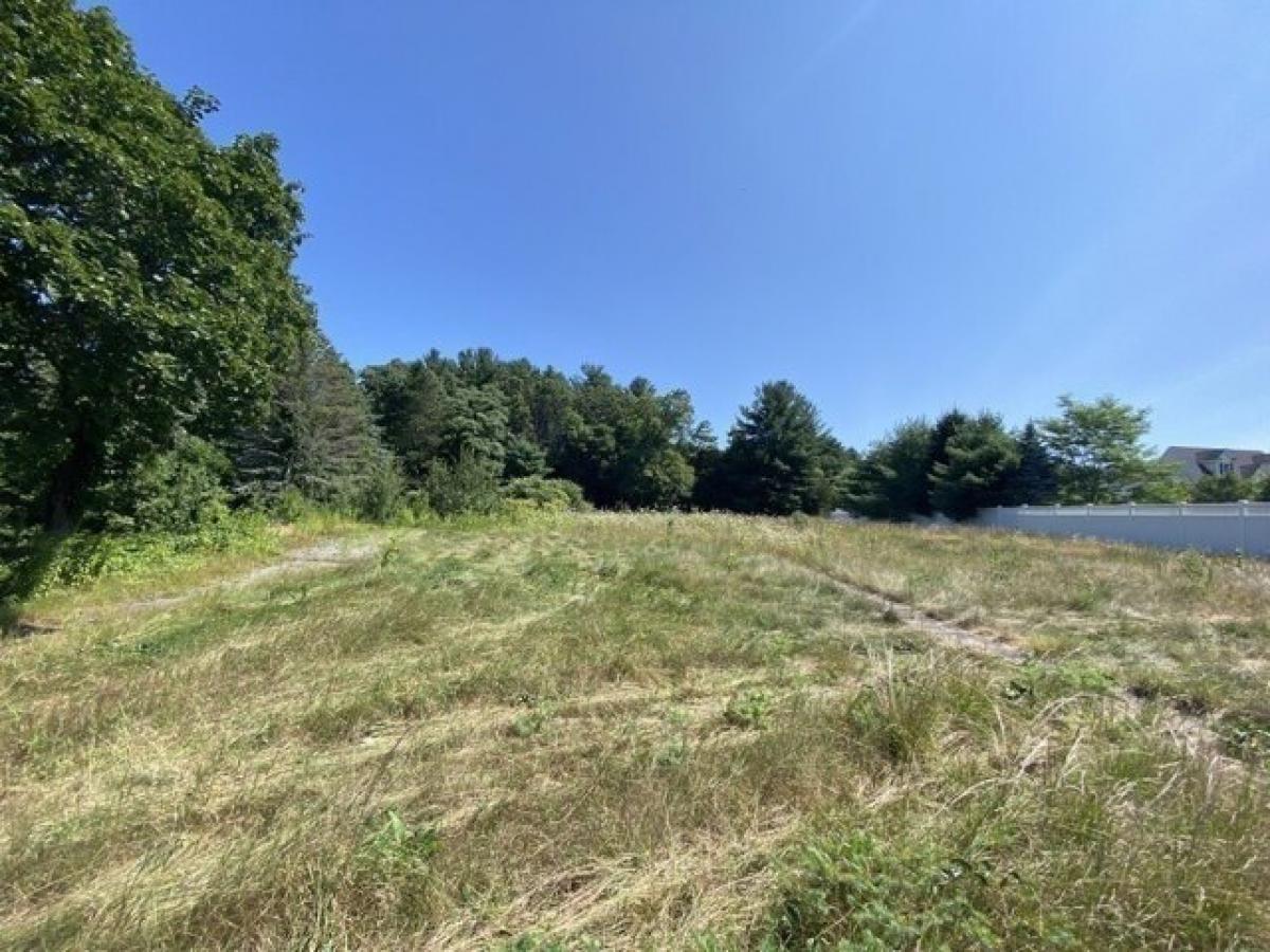 Picture of Residential Land For Sale in Grafton, Massachusetts, United States