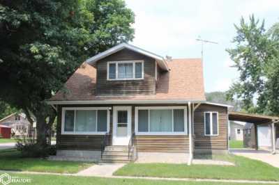 Home For Sale in Nora Springs, Iowa