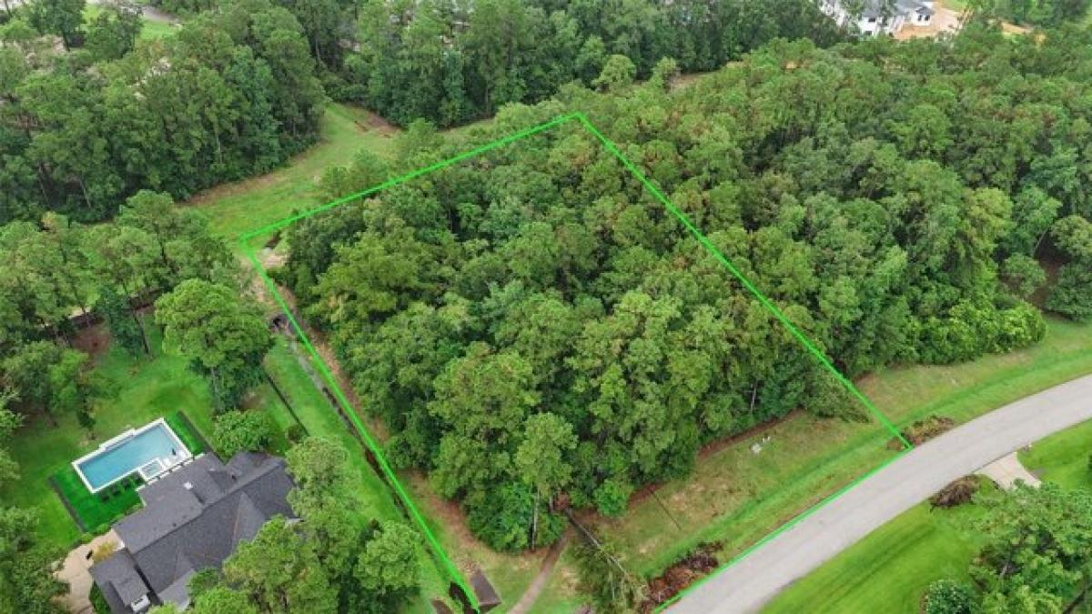 Picture of Residential Land For Sale in The Woodlands, Texas, United States