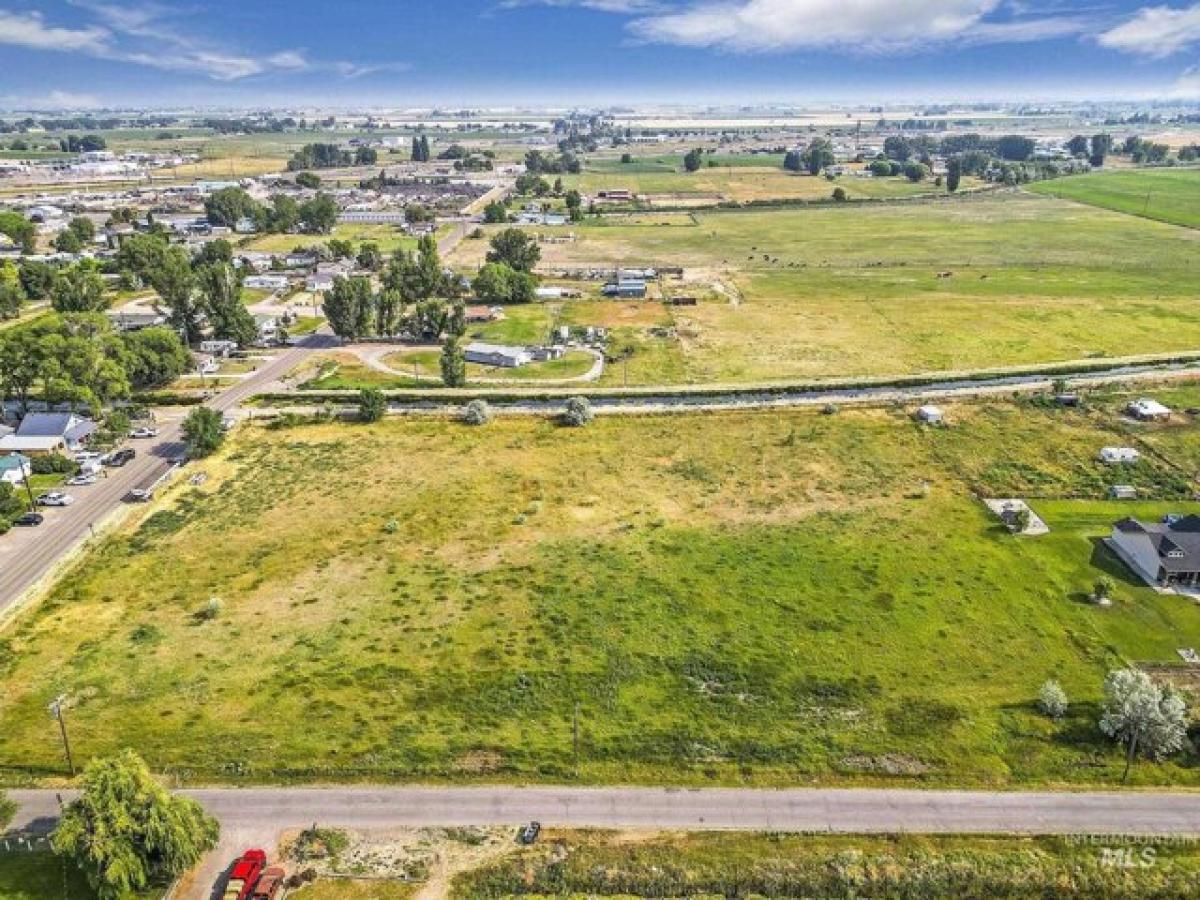 Picture of Residential Land For Sale in Heyburn, Idaho, United States