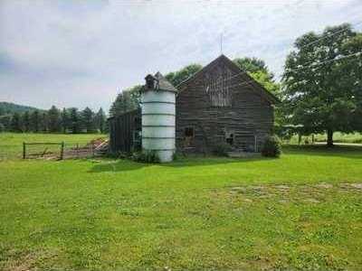 Home For Sale in New Berlin, New York