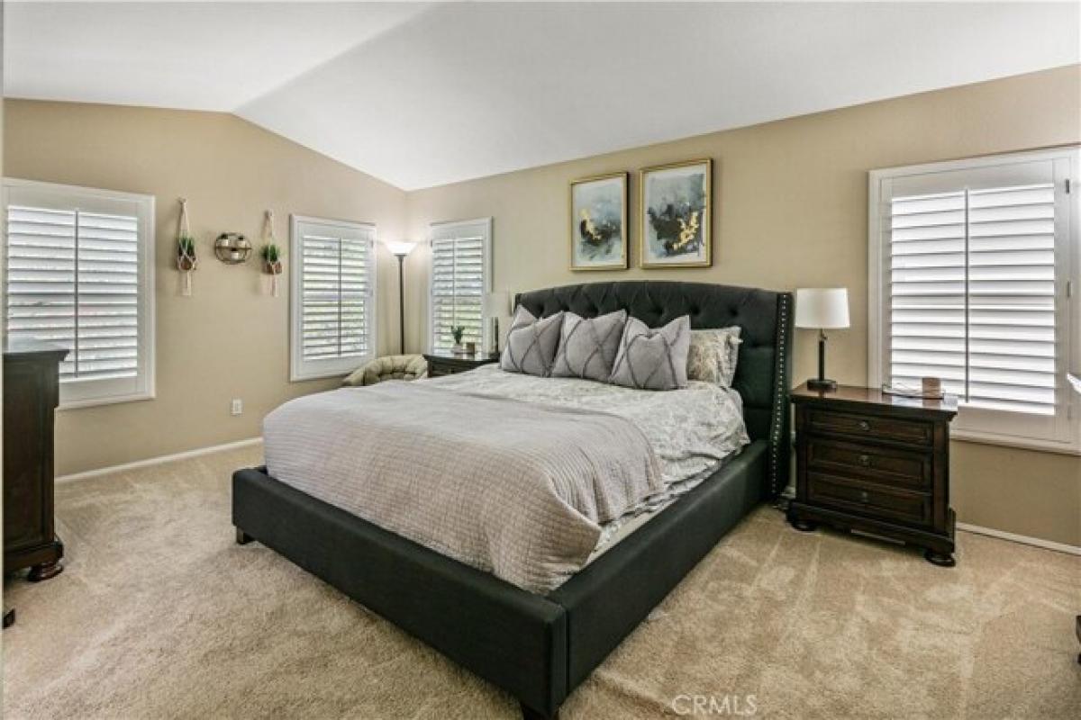 Picture of Home For Sale in Santa Clarita, California, United States