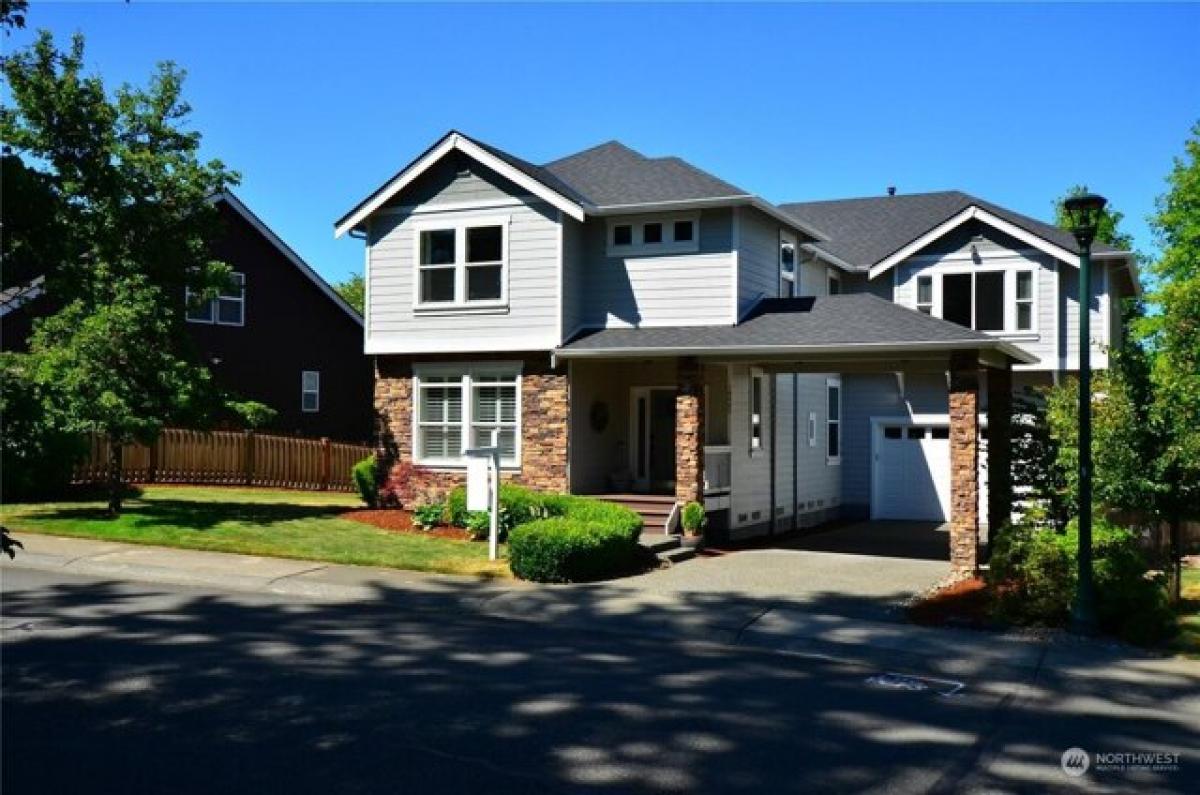 Picture of Home For Sale in Duvall, Washington, United States