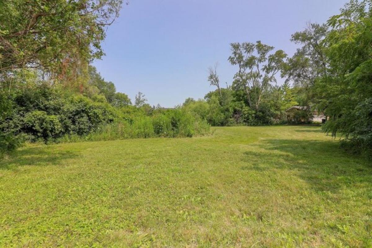 Picture of Residential Land For Sale in Willowbrook, Illinois, United States