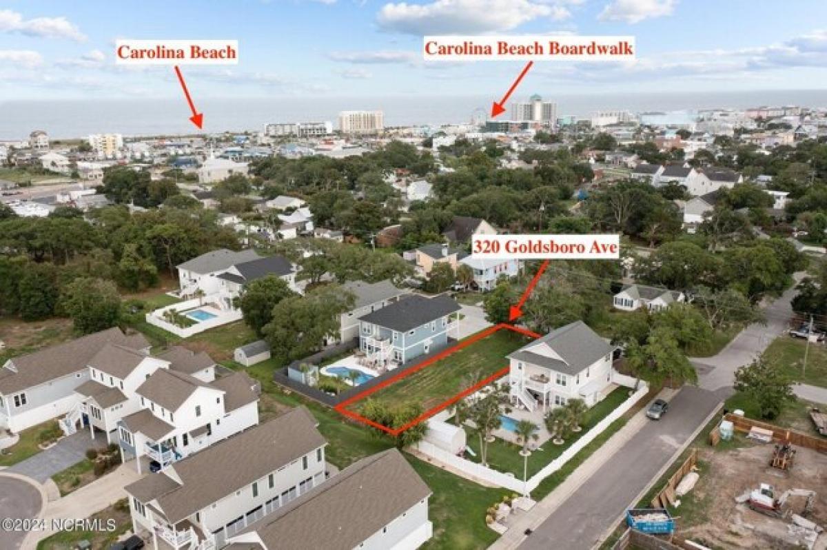 Picture of Residential Land For Sale in Carolina Beach, North Carolina, United States