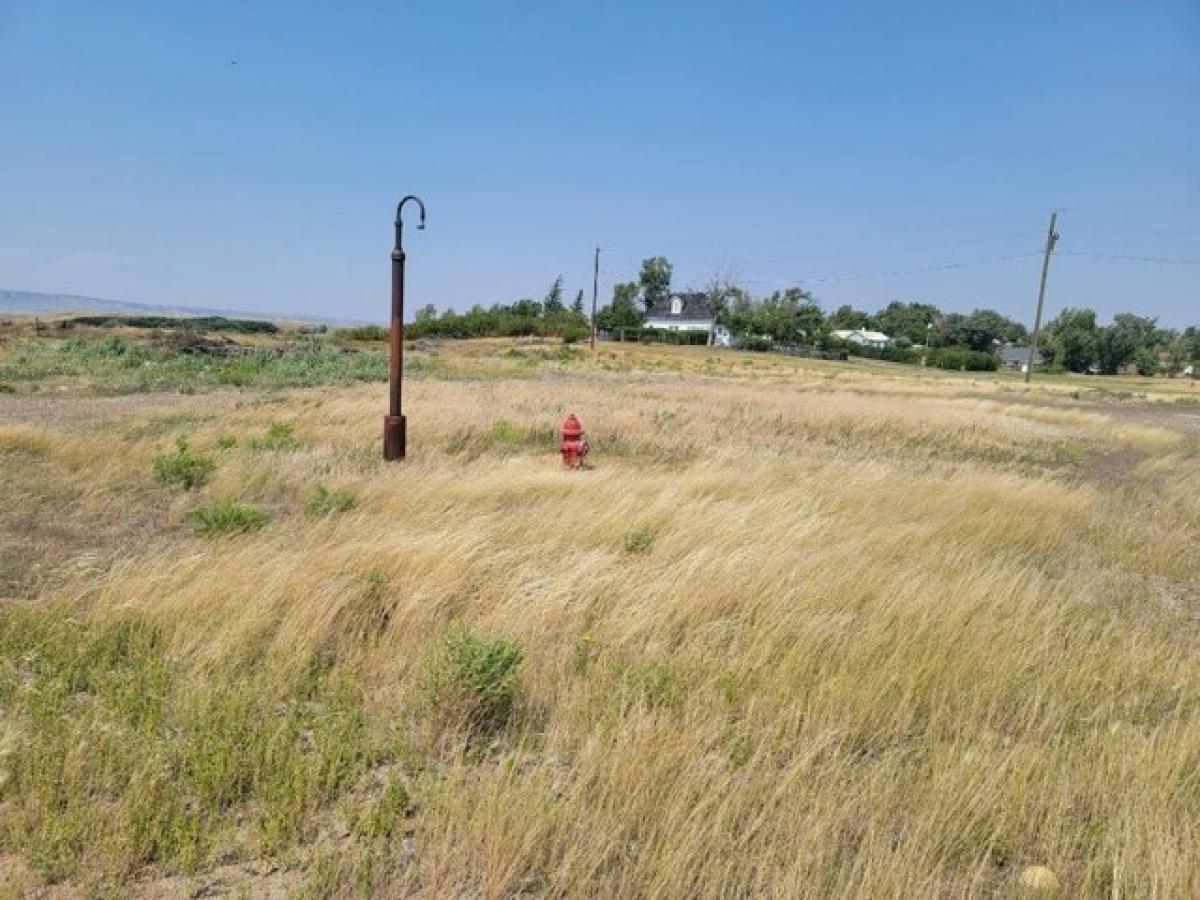 Picture of Residential Land For Sale in Kevin, Montana, United States