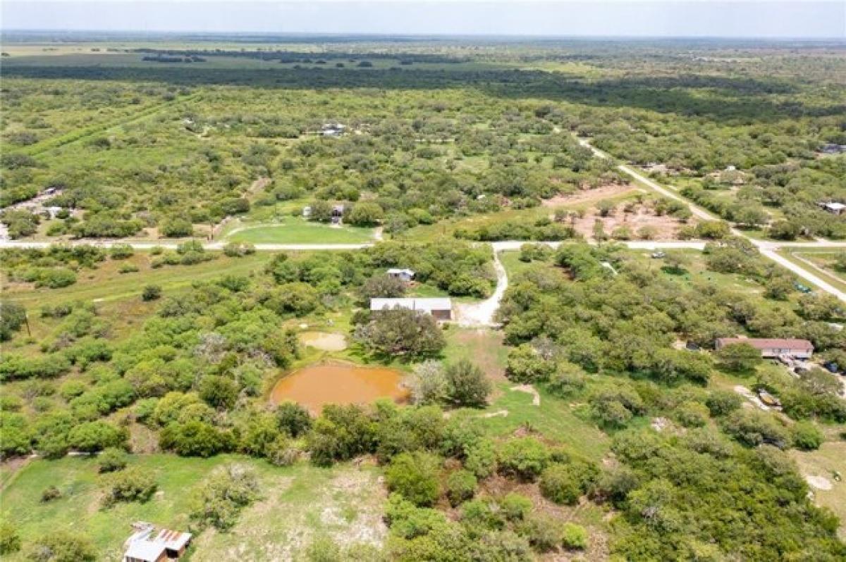 Picture of Home For Sale in Sinton, Texas, United States