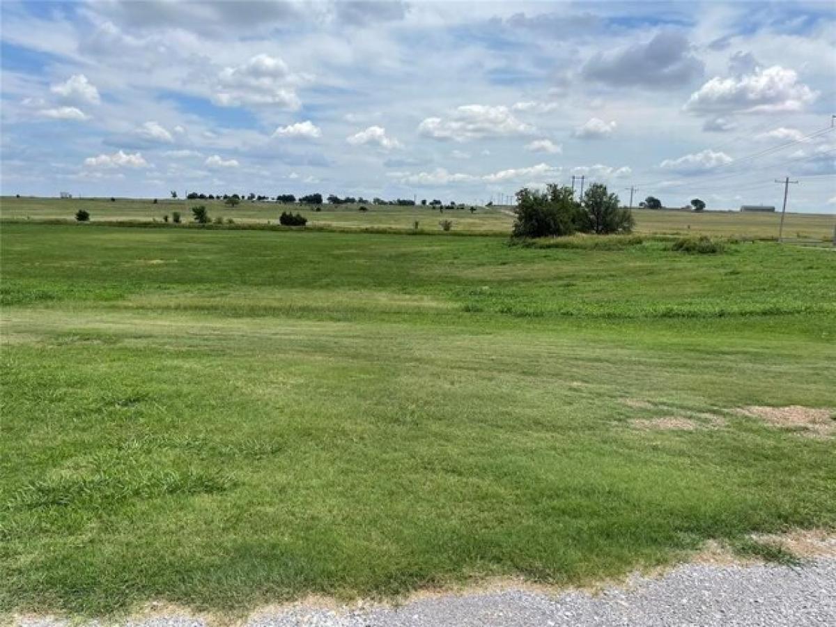 Picture of Residential Land For Sale in El Reno, Oklahoma, United States