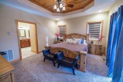 Home For Sale in Windsor, Missouri