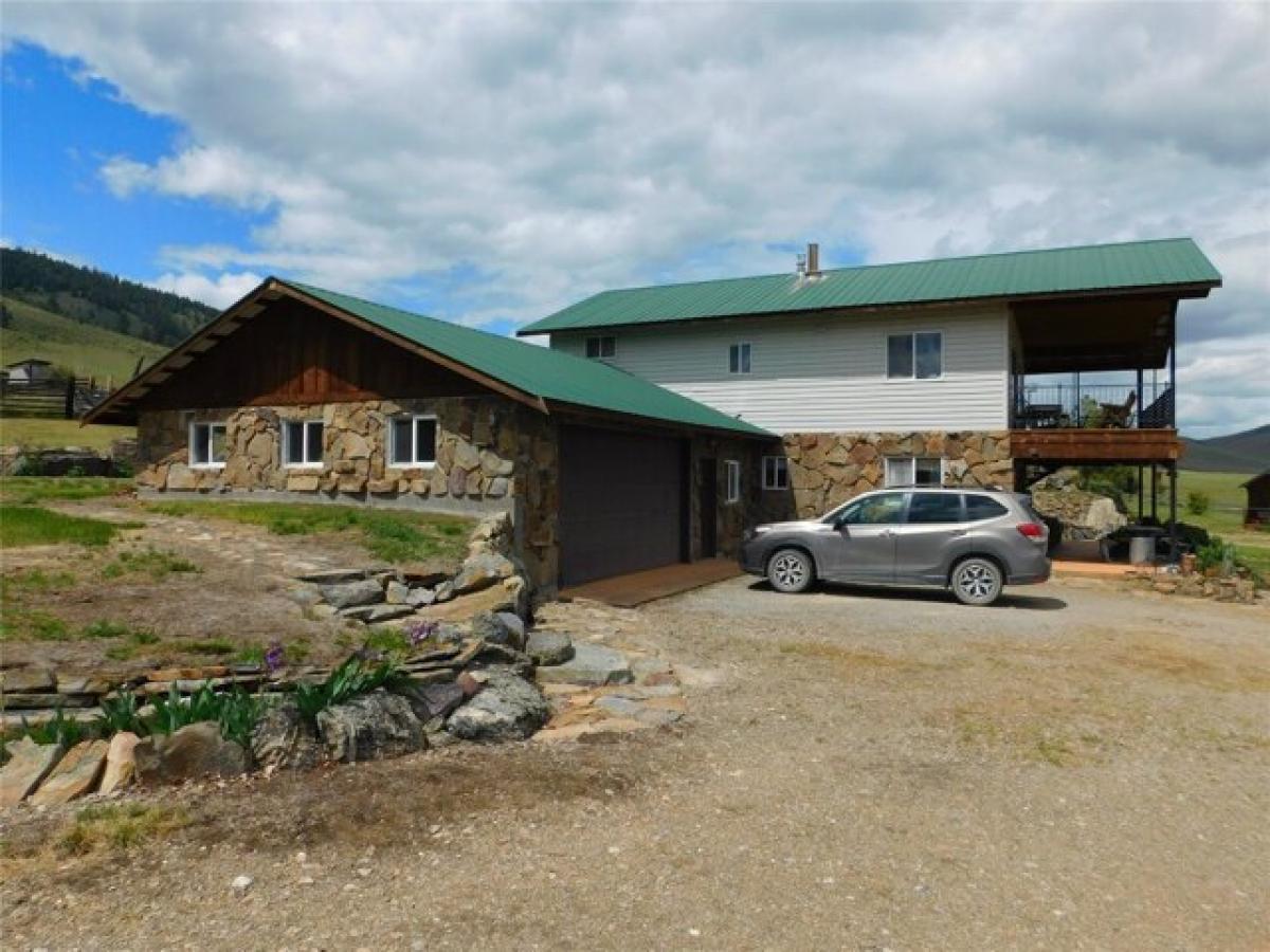 Picture of Home For Sale in Plains, Montana, United States