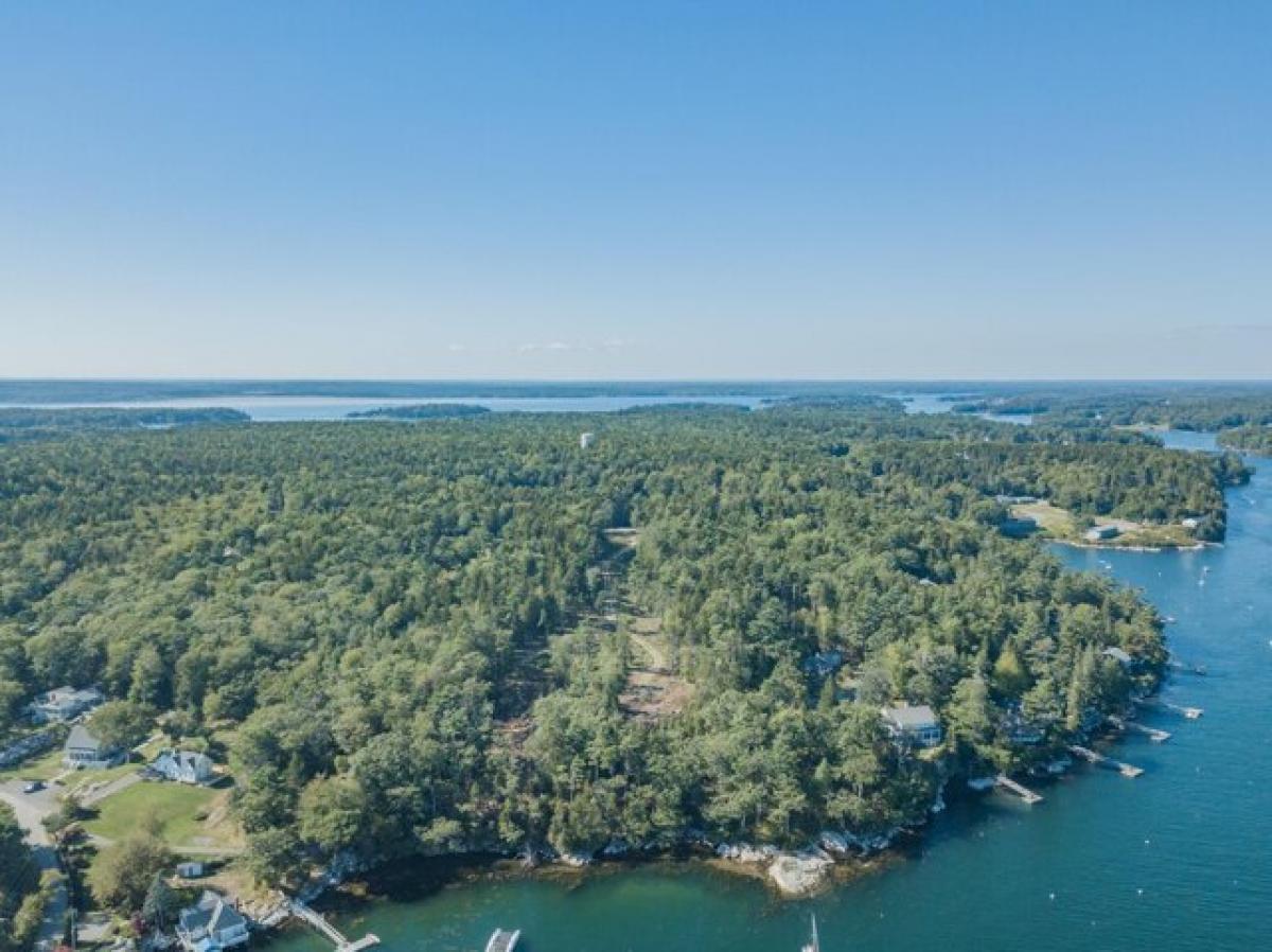 Picture of Residential Land For Sale in Southport, Maine, United States