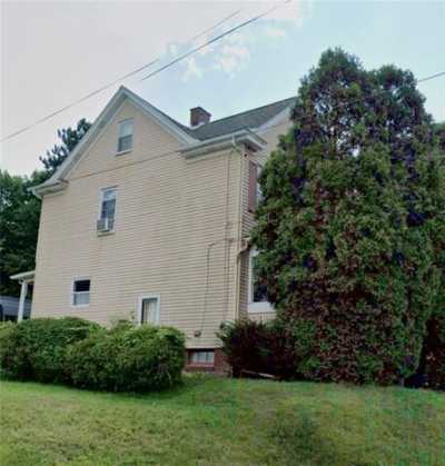 Home For Sale in Ambridge, Pennsylvania