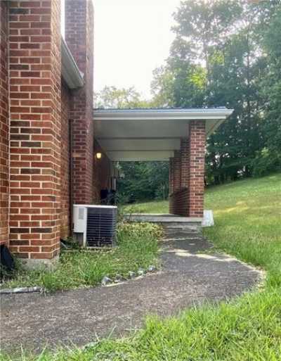 Home For Sale in Kittanning, Pennsylvania