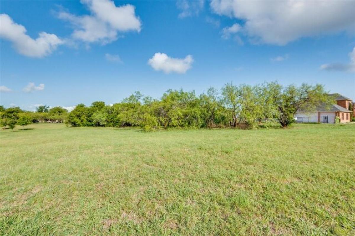 Picture of Residential Land For Sale in Cedar Hill, Texas, United States