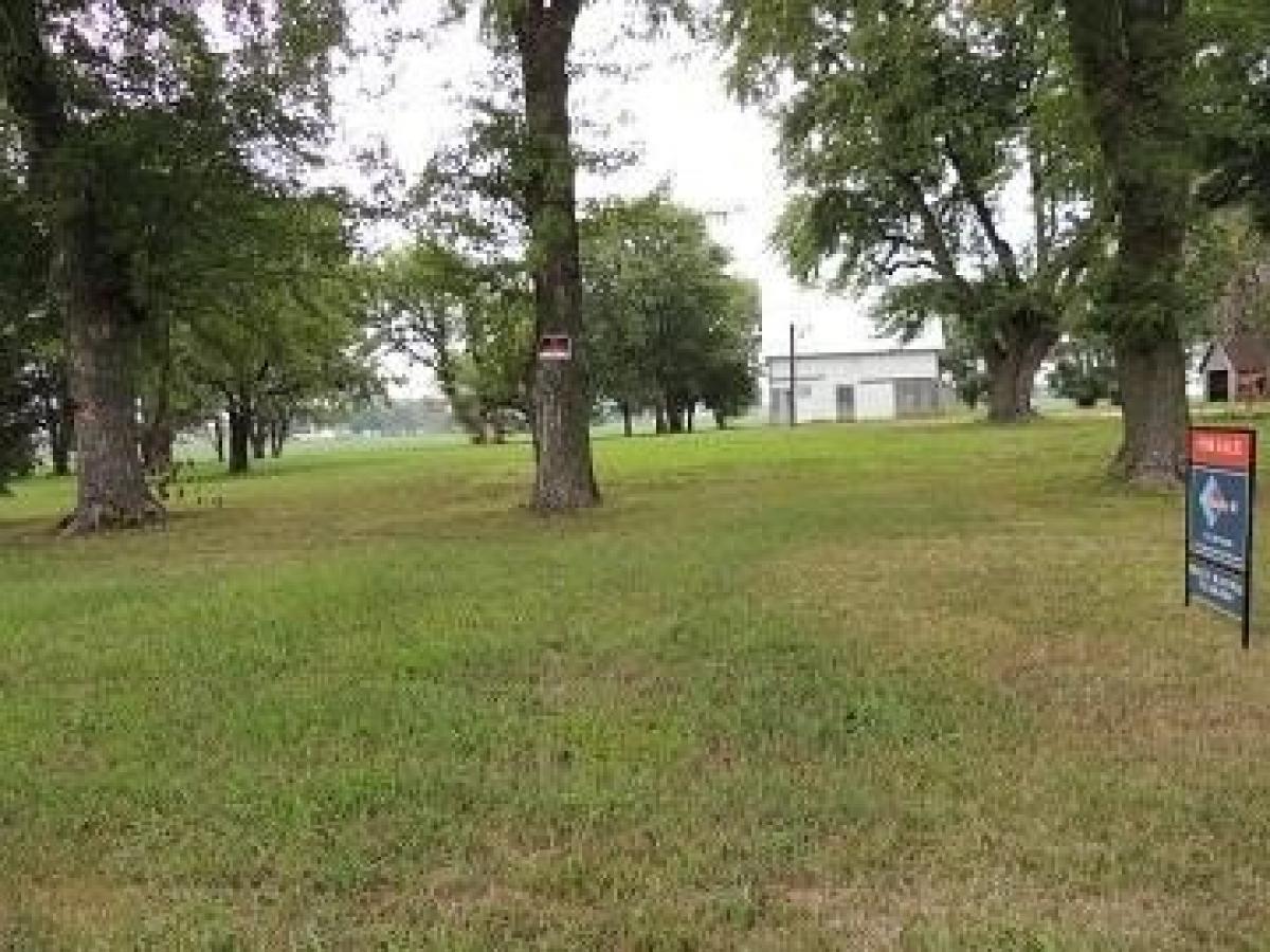 Picture of Residential Land For Sale in Rockwell City, Iowa, United States