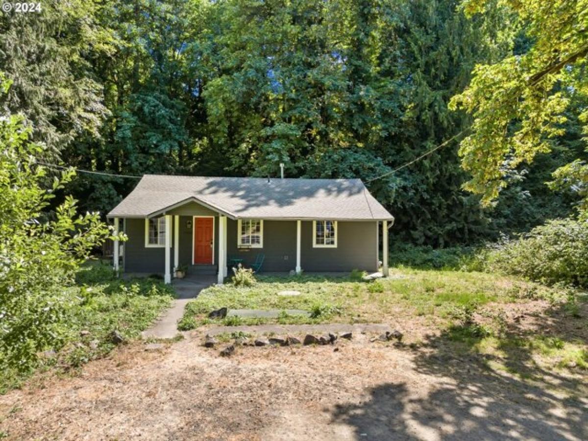 Picture of Home For Sale in Tualatin, Oregon, United States