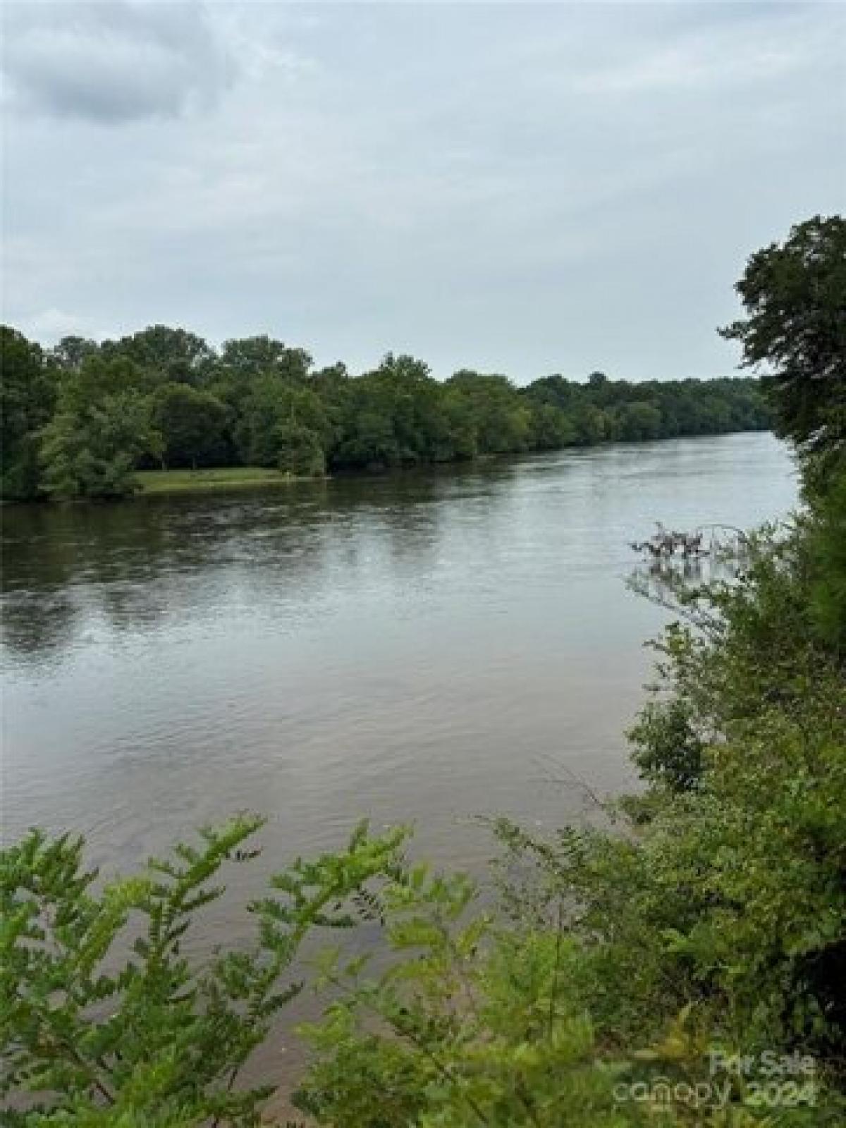 Picture of Residential Land For Sale in Statesville, North Carolina, United States