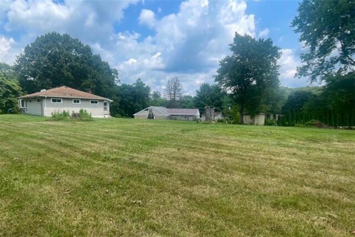 Picture of Home For Sale in Darlington, Pennsylvania, United States