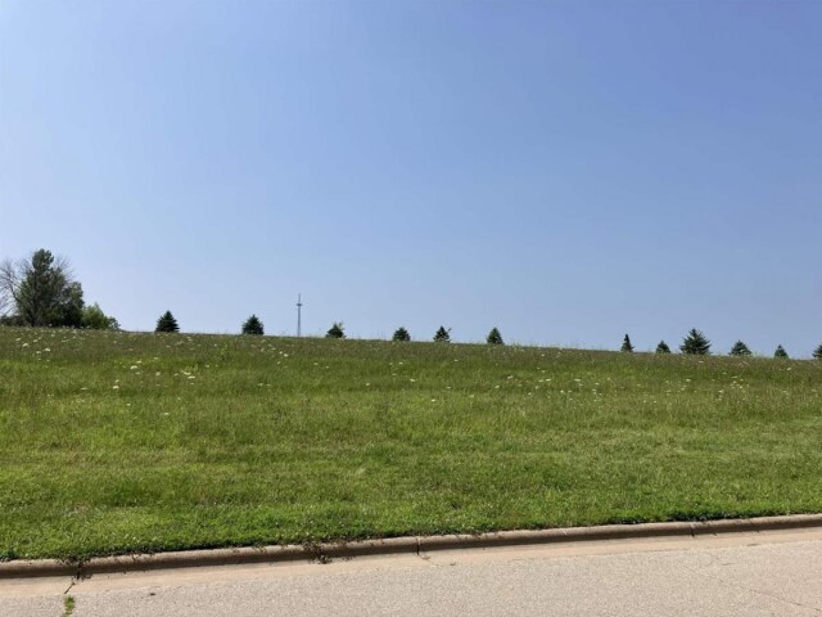 Picture of Residential Land For Sale in Lancaster, Wisconsin, United States