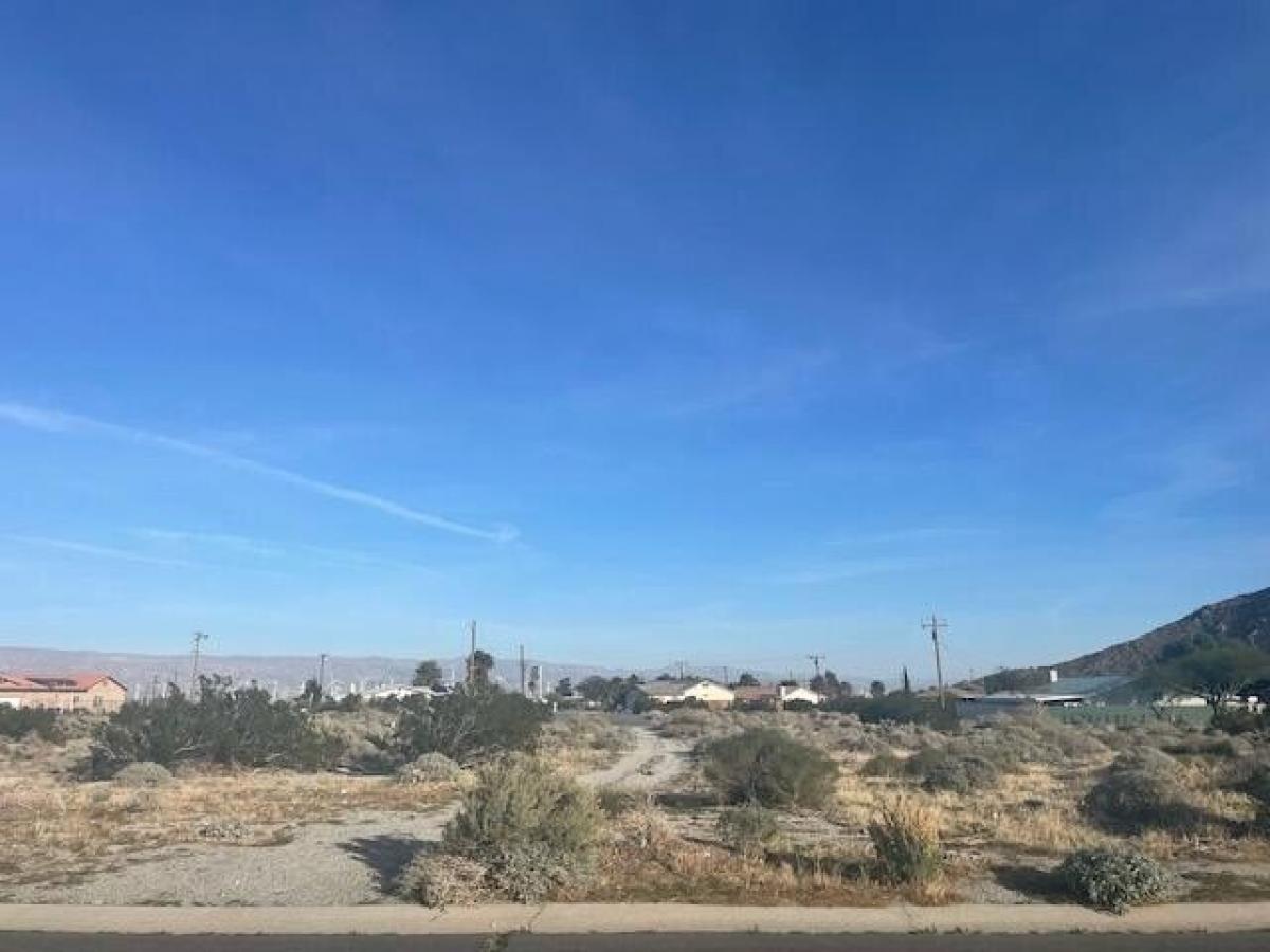 Picture of Residential Land For Sale in Palm Springs, California, United States