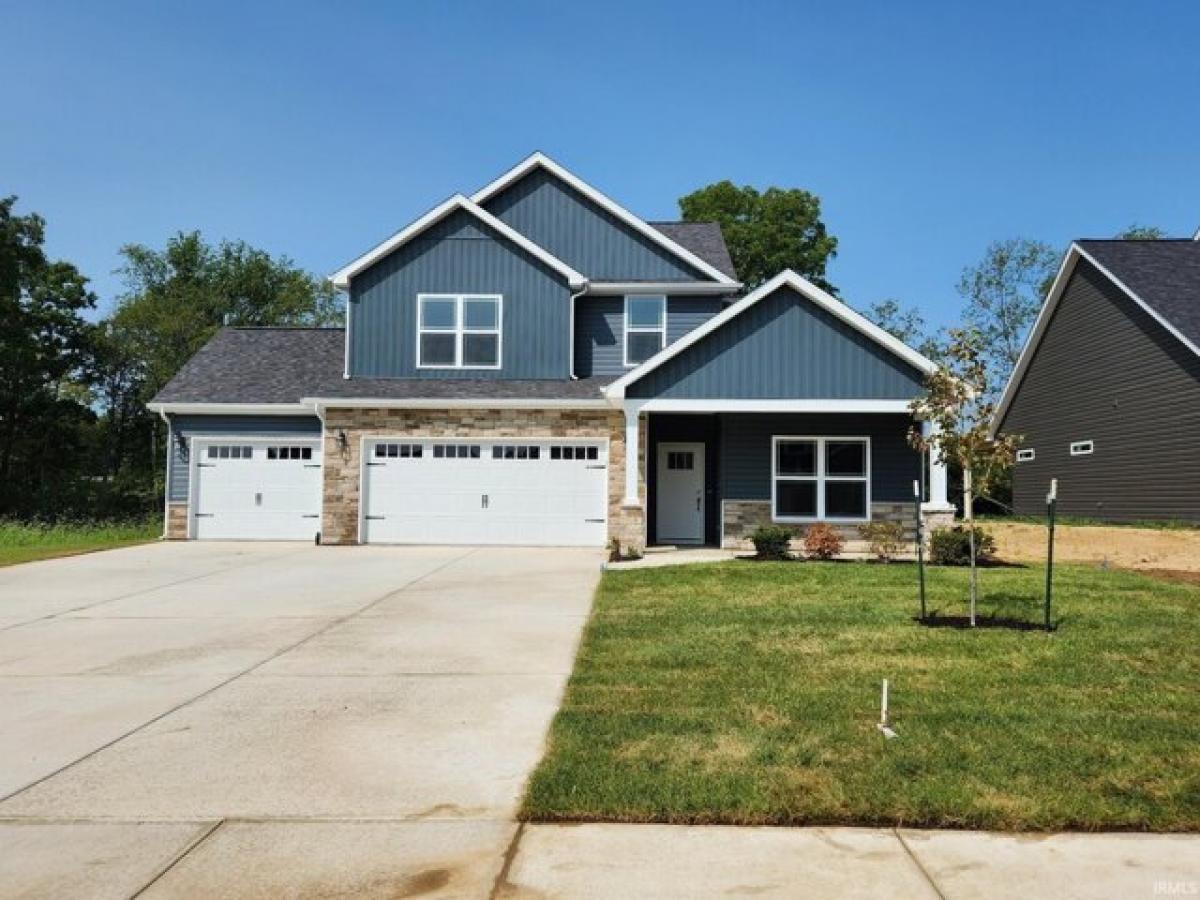 Picture of Home For Sale in West Lafayette, Indiana, United States