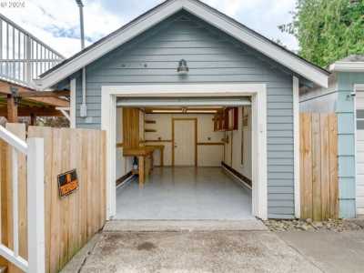 Home For Sale in Chehalis, Washington