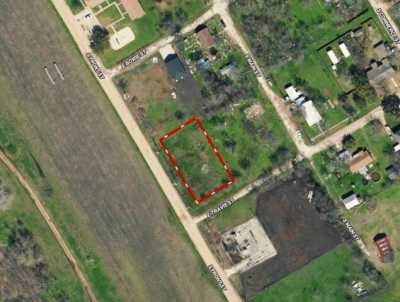 Residential Land For Sale in Mart, Texas