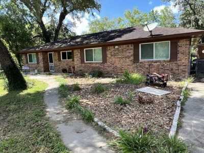 Home For Sale in Brazoria, Texas