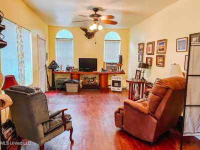 Home For Sale in Leakesville, Mississippi