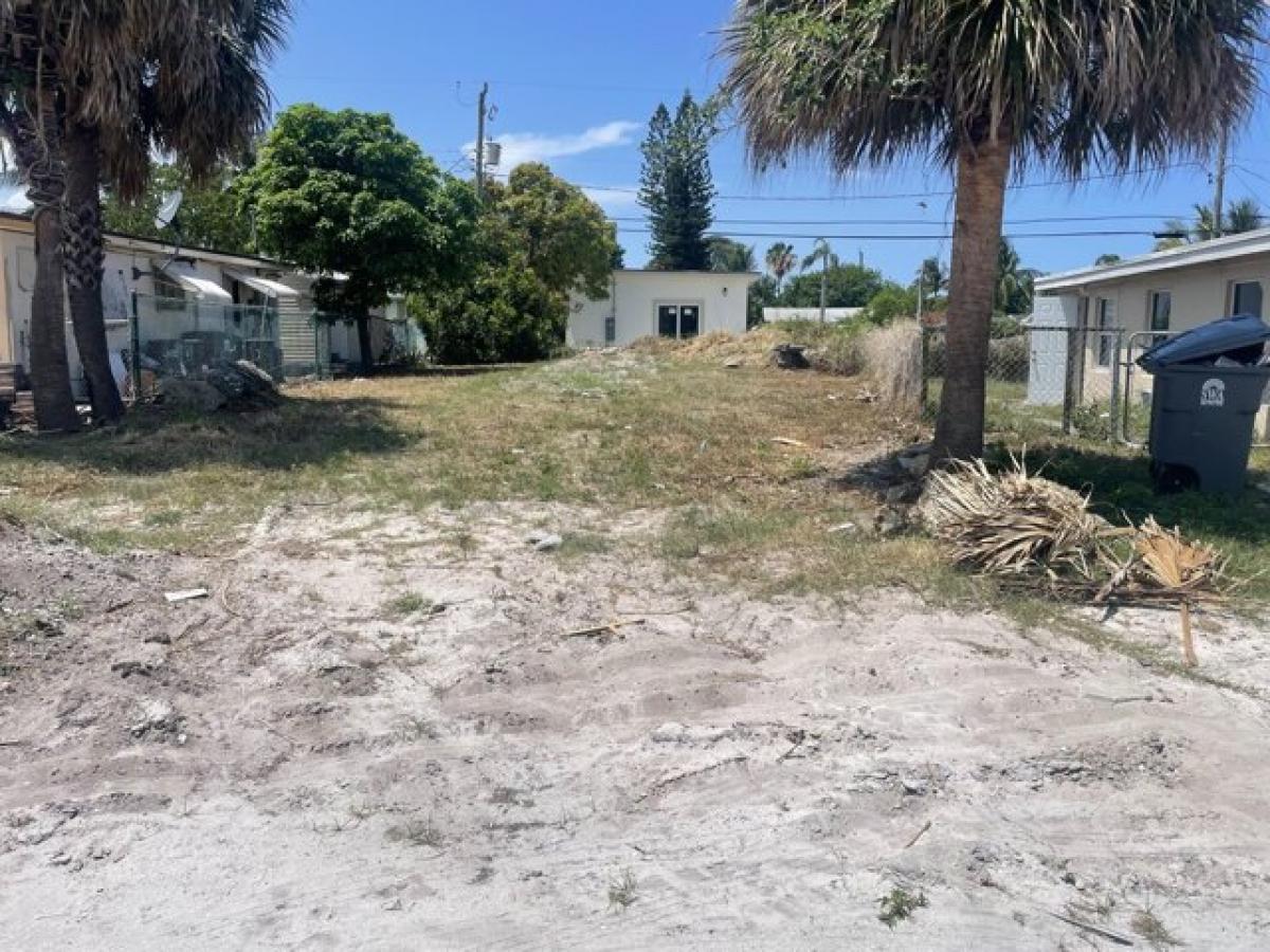 Picture of Residential Land For Sale in Lantana, Florida, United States