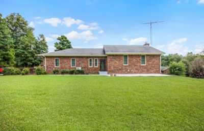 Home For Sale in Dresden, Tennessee