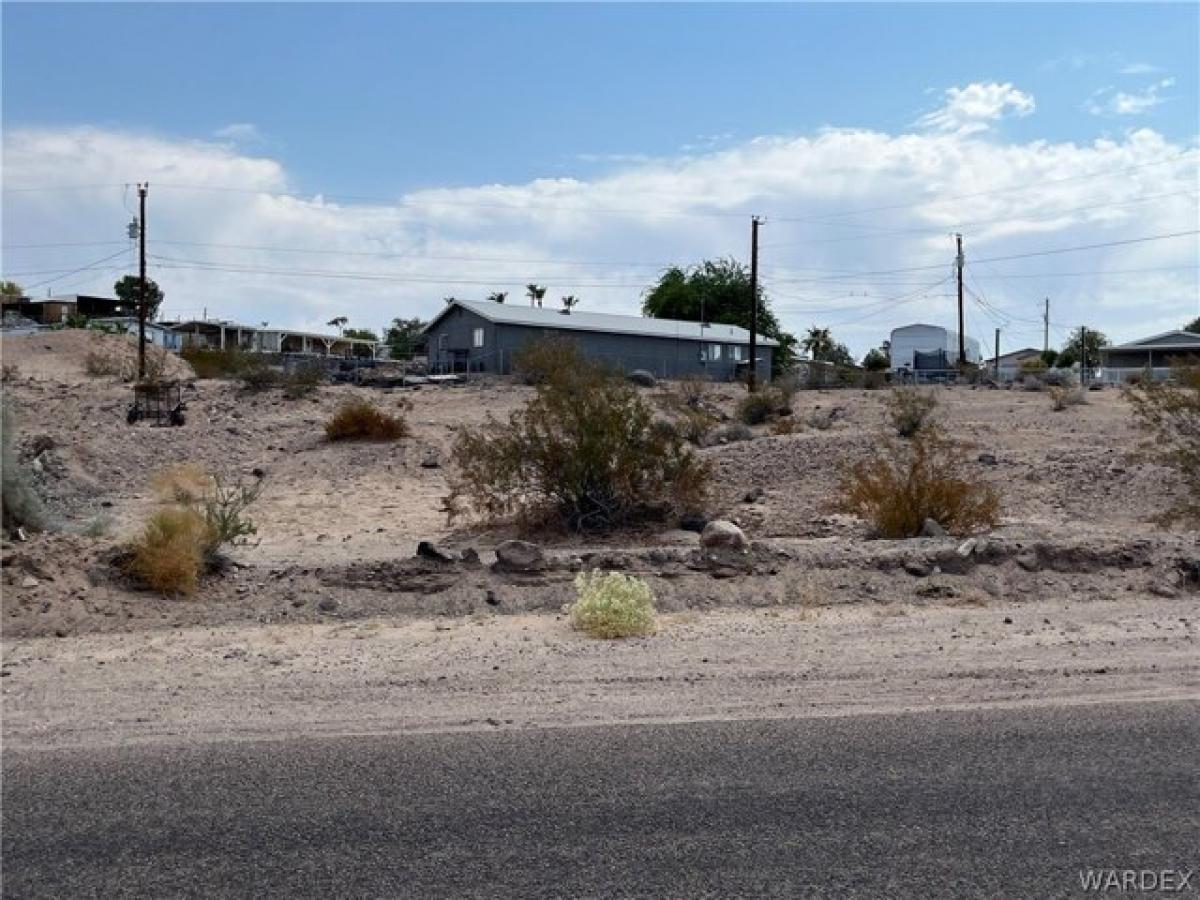 Picture of Residential Land For Sale in Topock, Arizona, United States