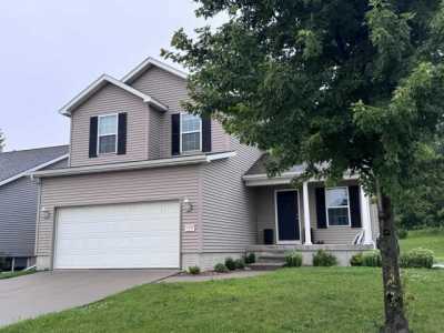 Home For Sale in Cedar Falls, Iowa