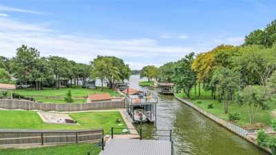 Home For Sale in Gun Barrel City, Texas