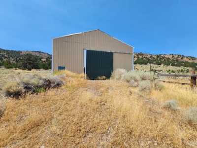 Home For Sale in Cedarville, California