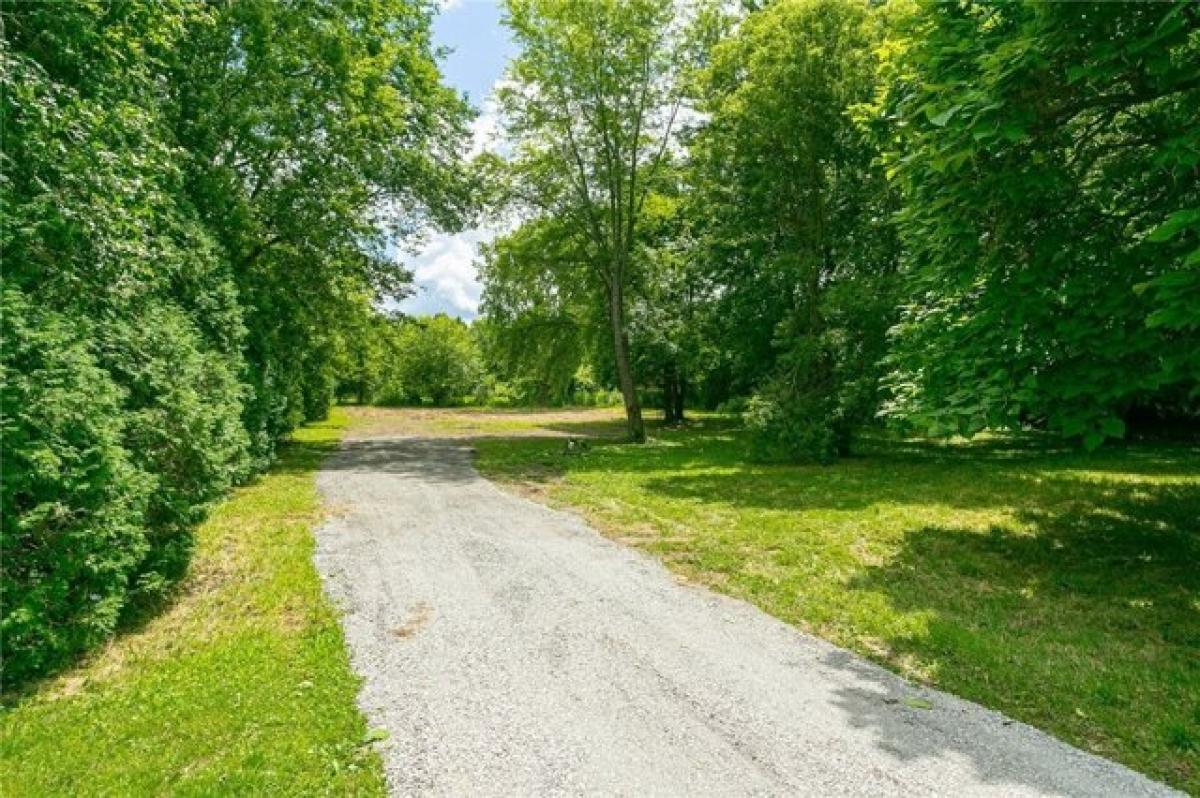 Picture of Residential Land For Sale in Manchester, New York, United States