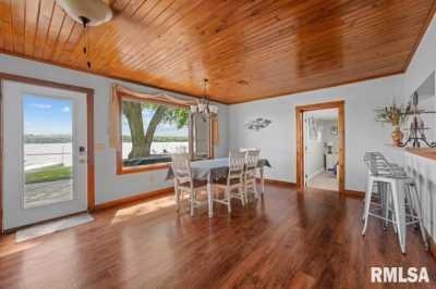 Home For Sale in Le Claire, Iowa