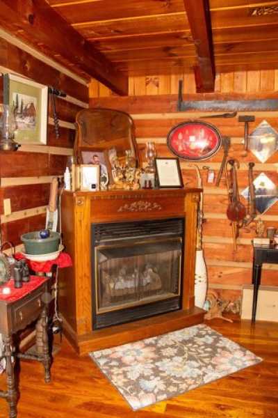 Home For Sale in Campton, Kentucky