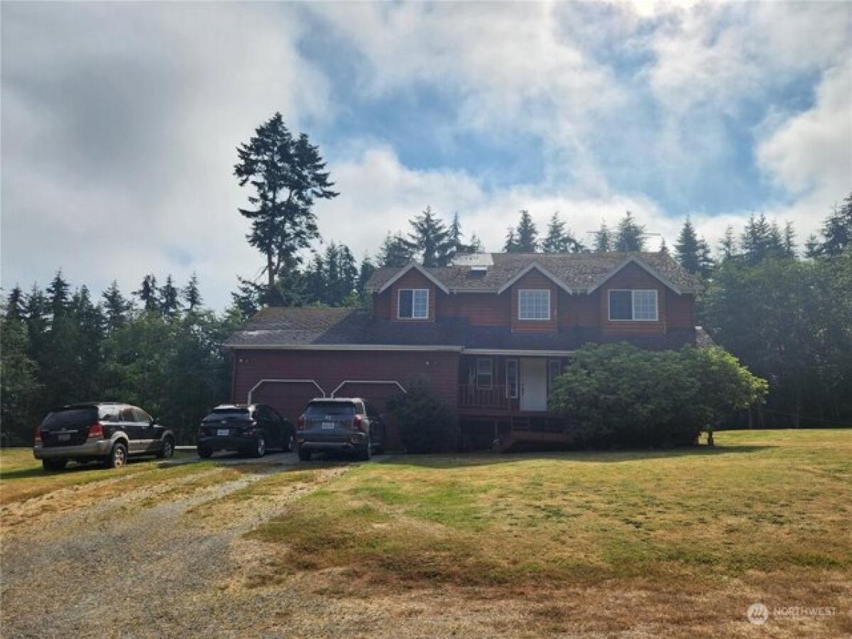 Picture of Home For Sale in Greenbank, Washington, United States