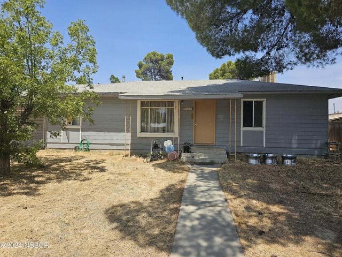 Picture of Home For Sale in New Cuyama, California, United States