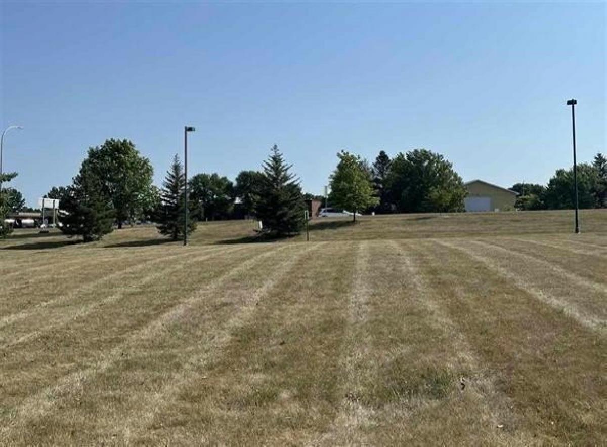 Picture of Residential Land For Sale in Mankato, Minnesota, United States