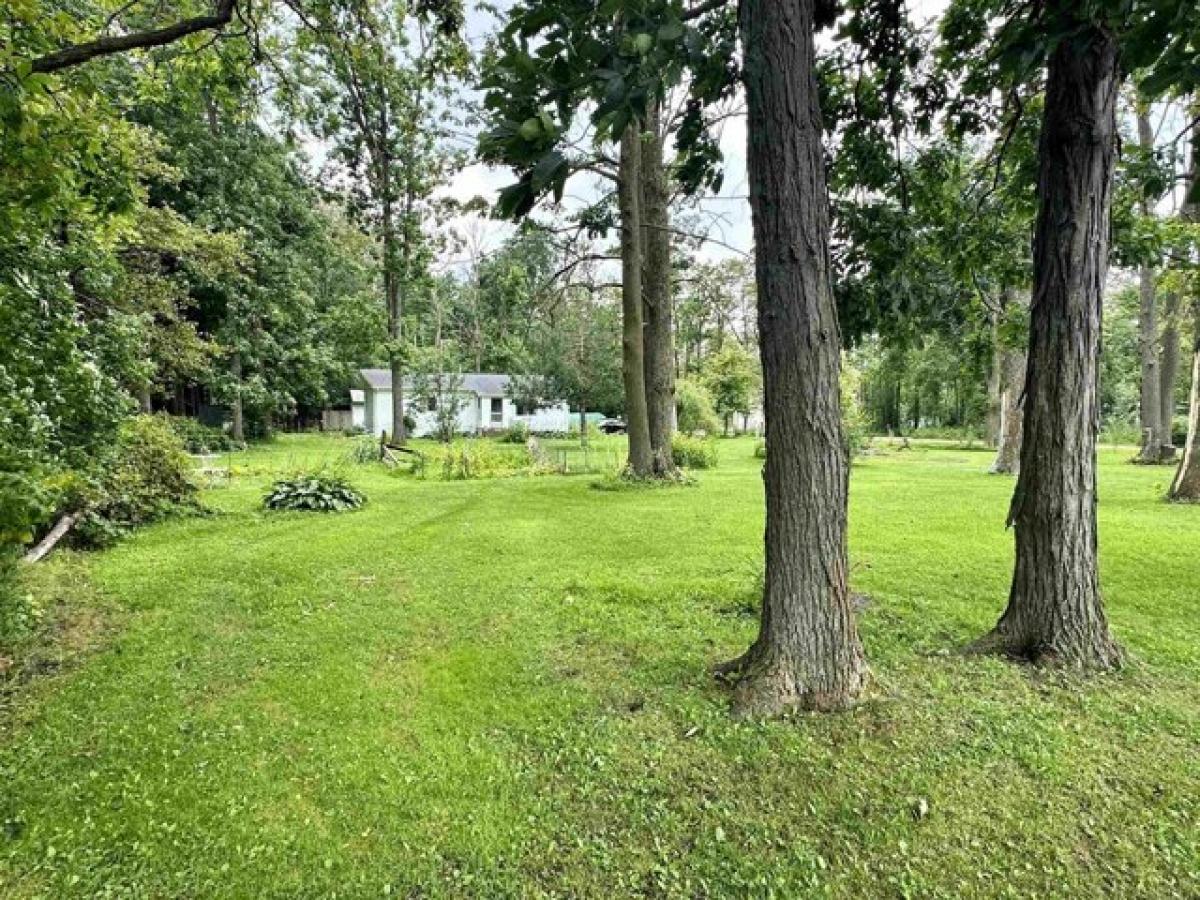 Picture of Home For Sale in Oakfield, Wisconsin, United States