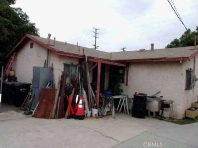 Home For Sale in Bell Gardens, California