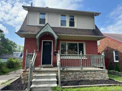 Home For Rent in Lincoln Park, Michigan