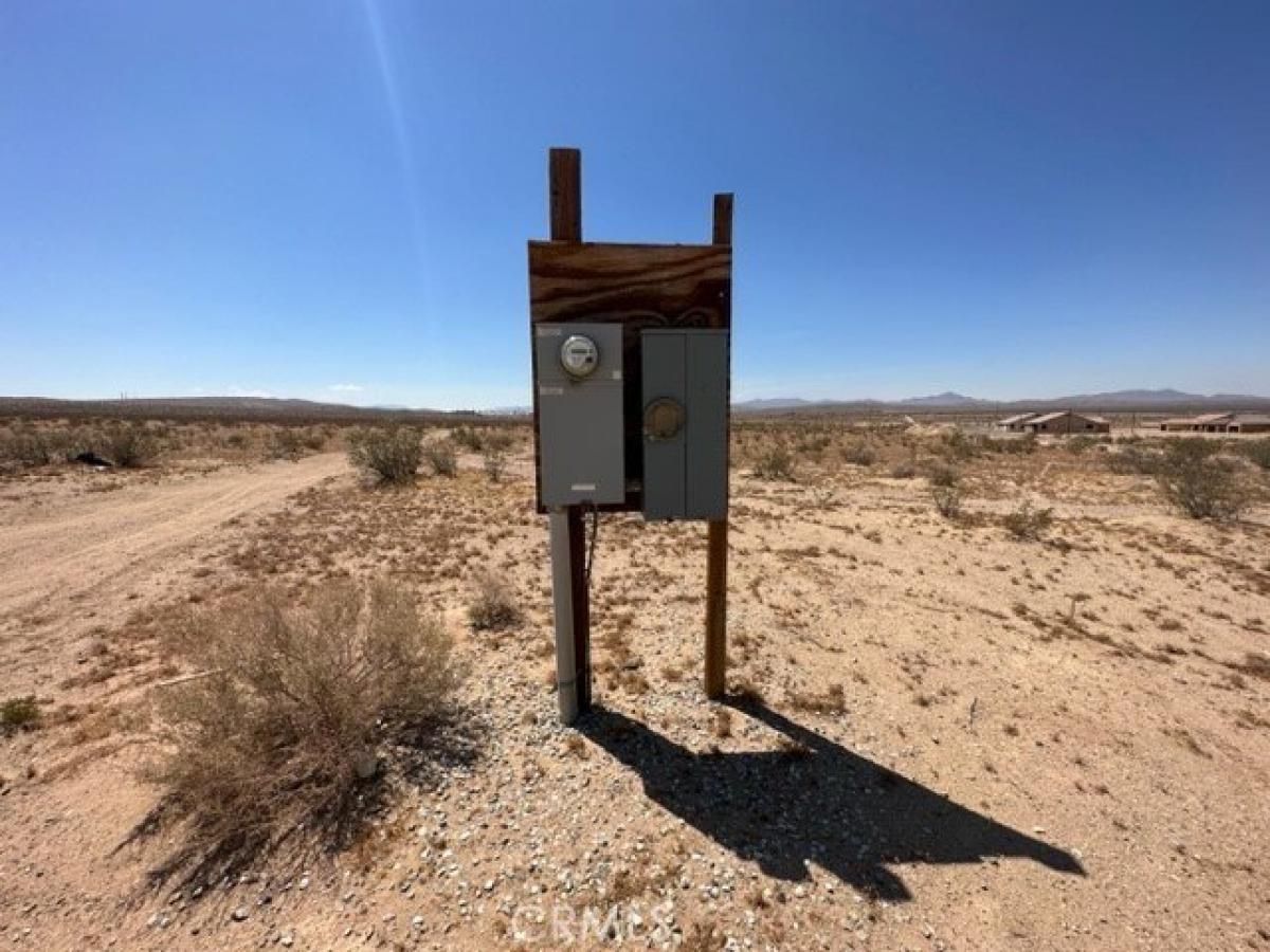 Picture of Residential Land For Sale in Barstow, California, United States