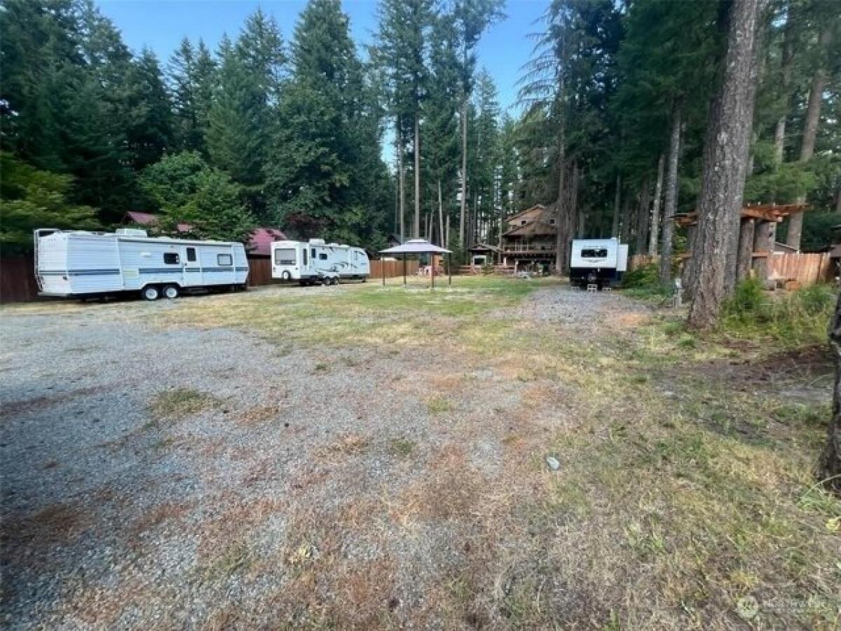 Picture of Residential Land For Sale in Packwood, Washington, United States