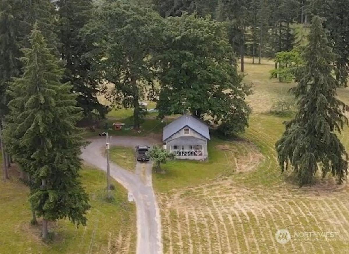 Picture of Residential Land For Sale in Centralia, Washington, United States